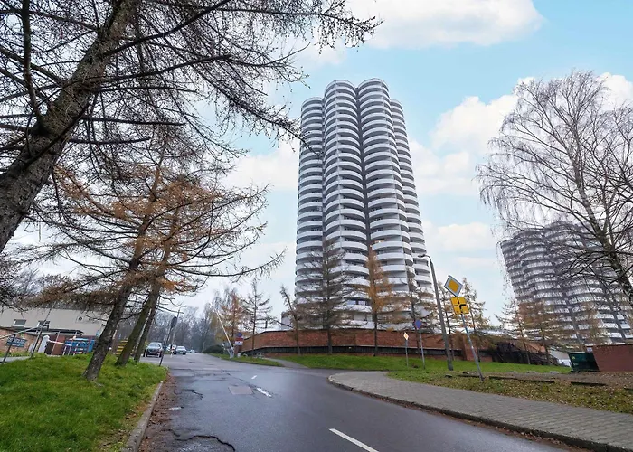 Апартаменты Stylish Air Conditioned With Balcony And View *